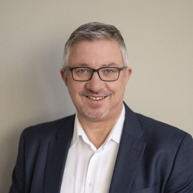 Portraitbild des Geschäftsführer Christian Müller.